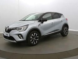 Gris Utilisé 2024 Renault Captur Techno SUV | 19 990 € (Prix assez cher)
