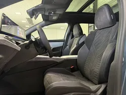 Bleu Nouvelle 2025 Peugeot 5008 GTi Monospace | 47 990 € (Prix cher)