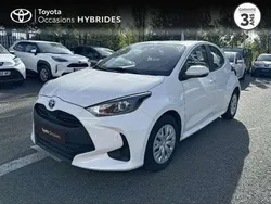 Utilisé 2023 Toyota Yaris Hybrid Berline | 18 990 € (Bon prix)
