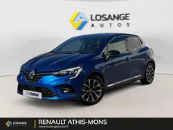 Utilisé 2023 Renault Clio V Techno Citadine | 20 990 € (Prix juste)