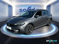Gris Utilisé 2022 Fiat Tipo Cross Berline | 18 990 € (Prix juste)