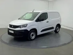 Blanc Utilisé 2023 Peugeot Partner S Monospace | 16 920 €