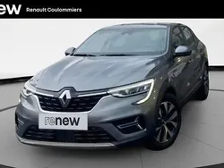 Gris Utilisé 2023 Renault Arkana Equilibre SUV | 19 790 € (Prix juste)