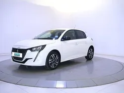 Blanc Utilisé 2023 Peugeot 208 Style Citadine | 15 490 € (Prix juste)