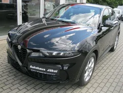 Utilisé 2023 Alfa Romeo Tonale SUV | 25 900 € (Prix juste)