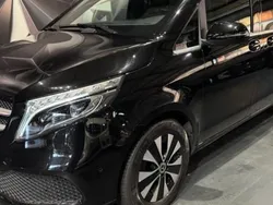 Utilisé 2022 Mercedes V300 Avantgarde Monospace | 76 990 € (Prix cher)