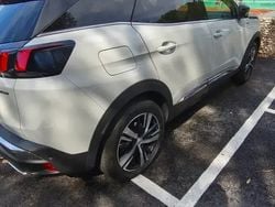 Blanc Utilisé 2017 Peugeot 3008 S SUV | 18 800 € (Prix juste)