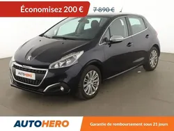 Bleu Utilisé 2017 Peugeot 208 Allure Citadine | 7 690 € (Prix juste)