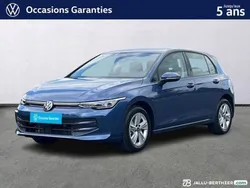 Bleu Utilisé 2024 VW Golf VIII Life | 28 290 € (Prix juste)