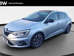 Gris Utilisé 2024 Renault Mégane IV Techno Berline | 22 990 € (Prix juste)