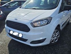 Utilisé 2015 Ford Tourneo Ambiente Van | 10 990 € (Prix cher)