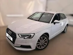 Blanc Utilisé 2019 Audi A3 Sportback Business Berline | 20 990 € (Prix juste)