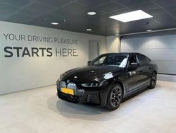 Noir Nouvelle 2025 BMW i4 M Sport Berline | 59 384 € (Prix assez cher)