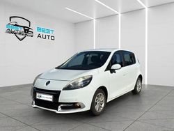 Blanc Utilisé 2012 Renault Scénic III Authentique Monospace | 3 990 € (Prix cher)