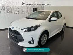 Utilisé 2022 Toyota Yaris Hybrid Business Edition Berline | 19 290 € (Prix juste)