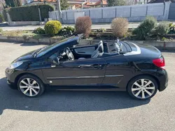 Noir Utilisé 2012 Peugeot 207 CC Roland Garros Cabriolet | 7 490 € (Prix juste)