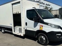 Utilisé 2019 Iveco Daily | 17 988 €