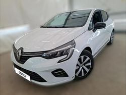 Blanc Utilisé 2023 Renault Clio V Evolution Berline | 16 990 € (Bon prix)