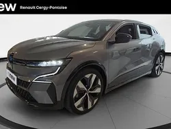 Gris Utilisé 2023 Renault Mégane Equilibre Berline | 21 480 € (Prix juste)