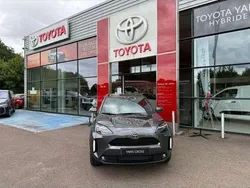 Utilisé 2025 Toyota Yaris Hybrid Design | 27 980 € (Prix assez cher)