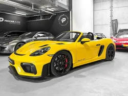 Jaune Nouvelle 2024 Porsche 718 Boxster Cabriolet | 162 564 €