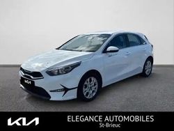 Blanc Utilisé 2024 Kia Ceed Active Berline | 25 490 €