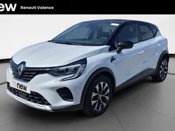 Blanc Utilisé 2024 Renault Captur Evolution SUV | 20 499 € (Prix juste)