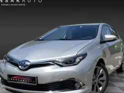 Utilisé 2016 Toyota Auris Hybrid Executive Berline | 13 480 € (Bon prix)