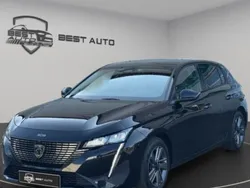 Utilisé 2023 Peugeot 308 Allure Berline | 21 990 € (Prix juste)