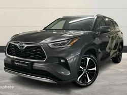 Gris Utilisé 2022 Toyota Highlander Lounge SUV | 51 990 € (Prix assez cher)