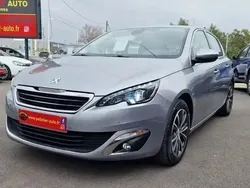Gris Utilisé 2016 Peugeot 308 Allure Berline | 9 990 € (Prix assez cher)