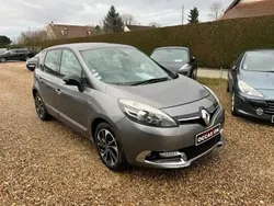 Gris Utilisé 2015 Renault Grand Scénic III Bose Edition Monospace | 9 500 € (Prix assez cher)