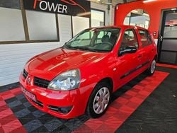 Rouge Occasion 2007 Renault Clio II Campus Berline | 3 990 €