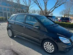 Noir Utilisé 2006 Mercedes B180 Monospace | 1 950 €