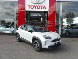 Utilisé 2022 Toyota Yaris Hybrid Sport | 25 490 € (Prix assez cher)