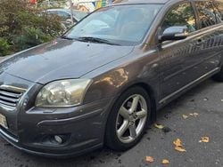 Gris Utilisé 2007 Toyota Avensis Berline | 5 990 €