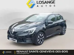 Noir Utilisé 2022 Renault Clio V LIMITED Berline | 16 390 € (Prix juste)