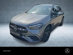 Noir Utilisé 2024 Mercedes GLA200 AMG line SUV | 43 490 € (Prix juste)
