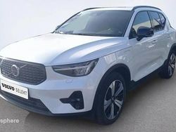 Blanc Utilisé 2022 Volvo XC40 Ultimate SUV | 37 990 € (Prix juste)