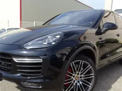 Utilisé 2015 Porsche Cayenne Turbo SUV | 47 890 €