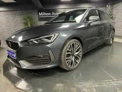 Gris Utilisé 2024 Cupra Leon Break | 32 990 € (Prix assez cher)
