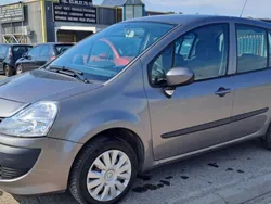 Utilisé 2011 Renault Modus Monospace | 4 990 € (Super prix)