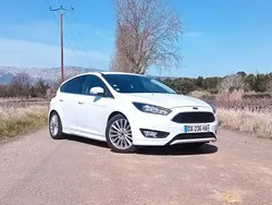 Blanc Utilisé 2015 Ford Focus S Berline | 9 800 € (Prix cher)