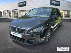 Utilisé 2021 Peugeot 308 Style Berline | 15 990 € (Prix juste)