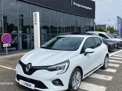 Utilisé 2022 Renault Clio V Business Berline | 13 299 € (Prix juste)