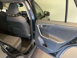 Utilisé 2023 Toyota RAV4 Hybrid SUV | 33 990 € (Bon prix)