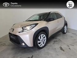 Biton beige gingembre métal/toit noir Utilisé 2022 Toyota Aygo X Design SUV | 15 990 €