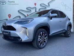 Utilisé 2025 Toyota Yaris Hybrid Design | 28 890 € (Prix assez cher)