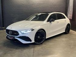 Blanc Utilisé 2024 Mercedes A200 AMG Berline | 39 989 € (Prix cher)