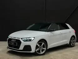 Blanc Utilisé 2019 Audi A1 Sportback S-Line Citadine | 21 990 € (Prix juste)